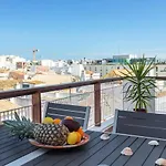 Marina Penthouse Center