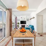 Marina Penthouse Center 公寓
