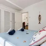 Marina Penthouse Center 法鲁区