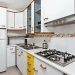 Marina Penthouse Center 法鲁区